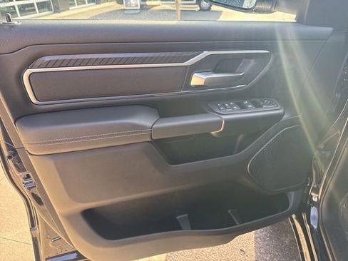 New 2026 RAM 1500 4x4 Crew Cab image 10