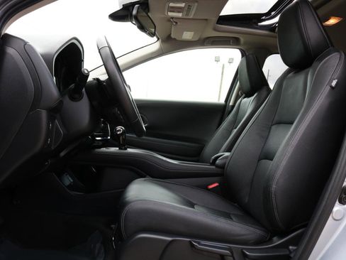 Used 2022 Honda HR-V EX-L image 19