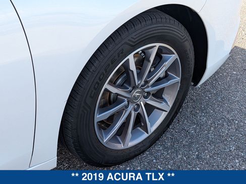 Used 2019 Acura TLX FWD image 13