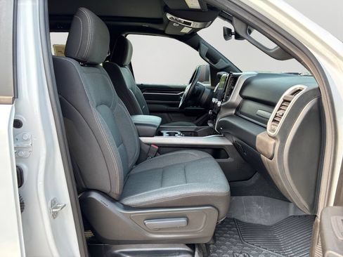 Used 2023 RAM 1500 Big Horn AWD/4WD image 12
