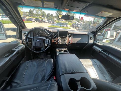 Used 2015 Ford F350 Lariat w/ Lariat Interior Package AWD/4WD image 10