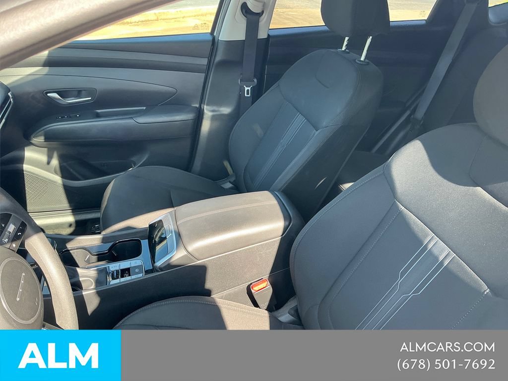 Used 2025 Hyundai Tucson SEL FWD image 13
