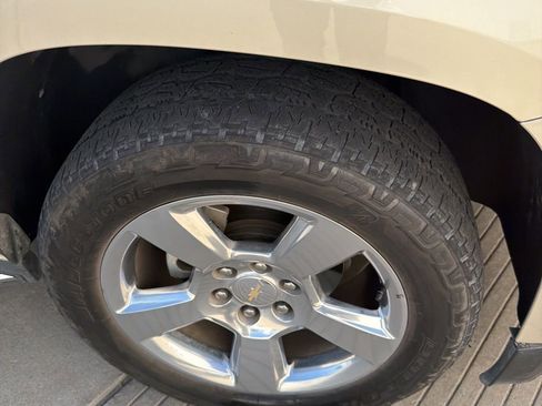 Used 2017 Chevrolet Tahoe Premier AWD/4WD image 14