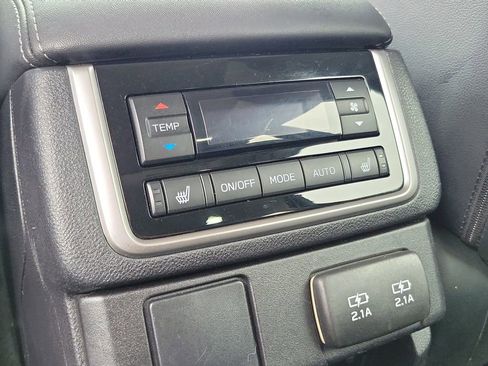 Used 2021 Subaru Ascent Limited w/ Technology Package AWD/4WD image 13