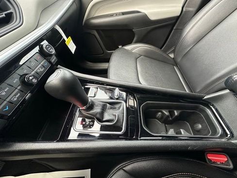 Used 2024 Jeep Compass Limited image 26