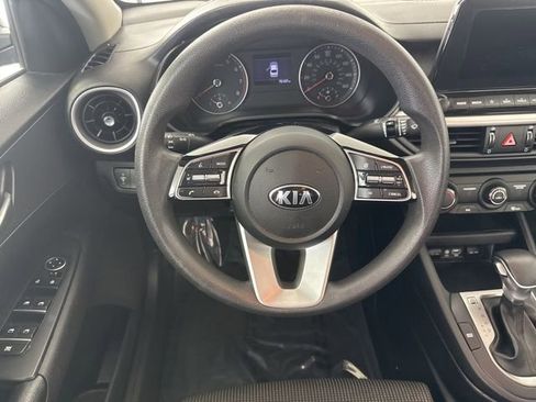 Certified 2021 Kia Forte LXS FWD image 25