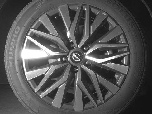 Used 2025 Nissan Altima 2.5 SV FWD image 13