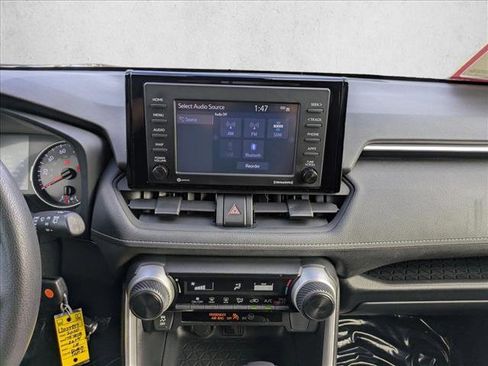 Certified 2020 Toyota RAV4 LE image 13