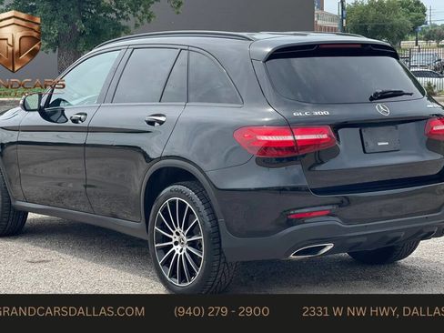 Used 2018 Mercedes-Benz GLC 300 image 4