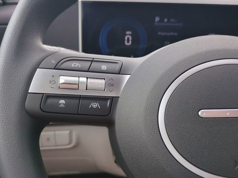 New 2026 Hyundai Tucson SEL image 32