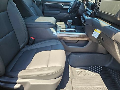 New 2026 Chevrolet Silverado 1500 LT Trail Boss w/ LT Trail Boss Premium Package AWD/4WD image 10