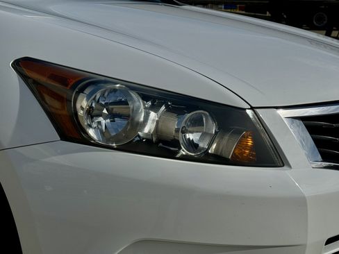 Used 2009 Honda Accord EX-L image 26