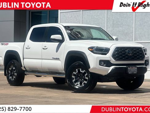 Used 2023 Toyota Tacoma TRD Off-Road AWD/4WD image 1