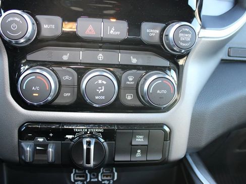 Used 2023 RAM 1500 Big Horn w/ Trailer Tow Group image 43