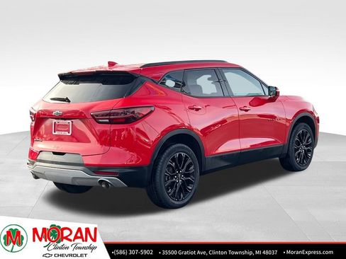 Used 2024 Chevrolet Blazer LT w/ LPO, Black Grille Bar Package image 6