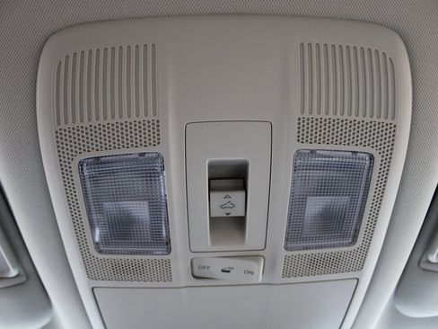 Used 2023 MAZDA CX-9 Touring image 25