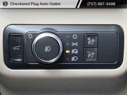 Used 2021 Ford Escape SEL w/ Technology Package image 24