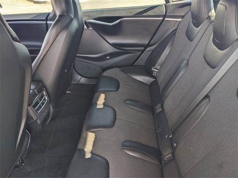 Used 2016 Tesla Model S 70 image 8