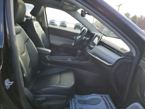 Used 2022 Jeep Compass Latitude w/ Sun and Sound Group image 24