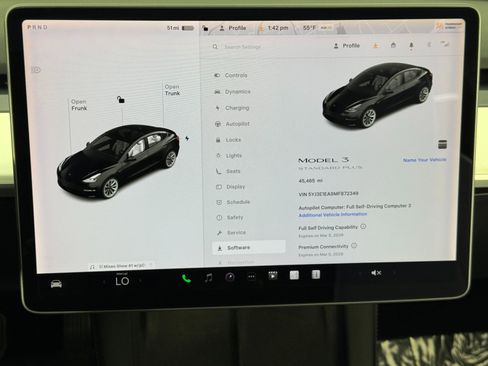 Used 2021 Tesla Model 3 Standard Range Plus image 30