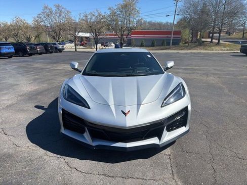 Used 2026 Chevrolet Corvette Z06 image 3