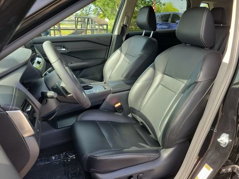 Certified 2024 Nissan Rogue SL w/ SL Premium Package FWD image 16