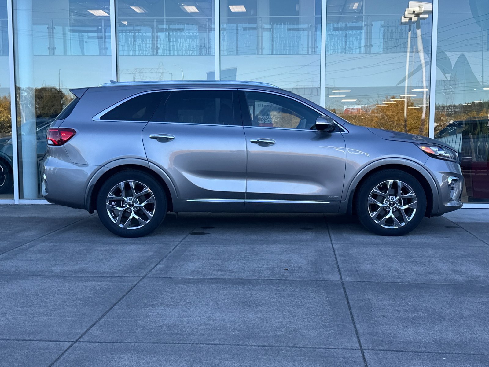Used 2019 Kia Sorento SX AWD/4WD image 3