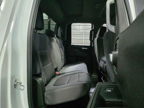 Used 2023 GMC Sierra 2500 Pro w/ Convenience Package image 21