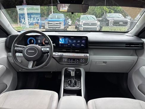 Used 2024 Hyundai Kona SEL image 7