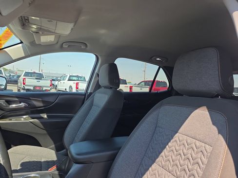 Used 2024 Chevrolet Equinox LT AWD/4WD image 18