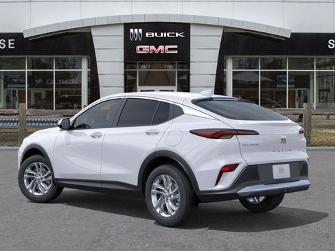 New 2026 Buick Envista Preferred w/ Convenience I Package FWD image 3