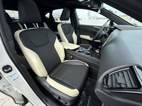 Certified 2022 Lexus NX 350 AWD image 26