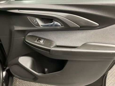 Certified 2022 Chevrolet TrailBlazer LT w/ Confidence II Package image 25