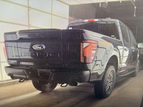 Used 2025 Ford F150 Tremor w/ Equipment Group 402A High AWD/4WD image 16