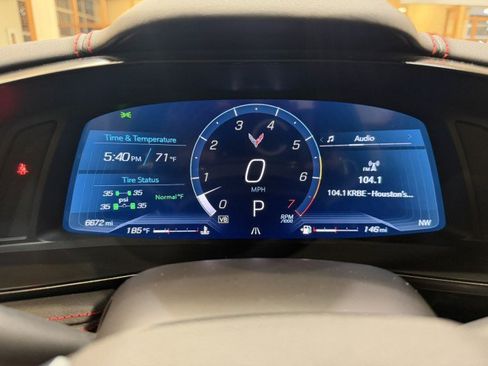 Used 2024 Chevrolet Corvette Stingray Convertible w/ 1LT image 11