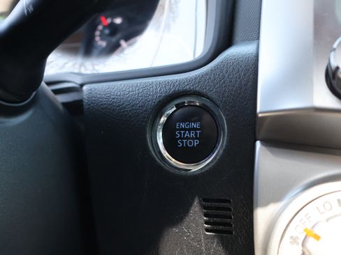 Used 2020 Toyota 4Runner SR5 Premium w/ Moonroof Package image 33