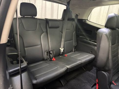 Certified 2024 Kia Telluride SX Prestige AWD/4WD image 17