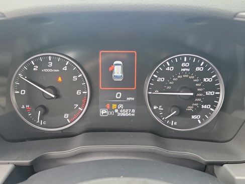 Used 2024 Subaru Crosstrek 2.0i Premium image 27