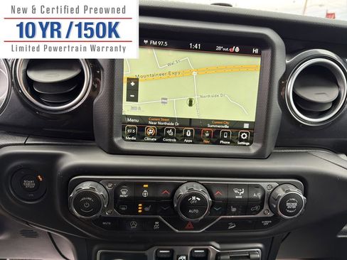 Used 2020 Jeep Wrangler Unlimited Sahara image 21