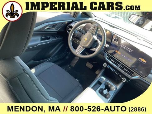 New 2026 Chevrolet Equinox EV LT image 19