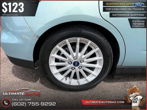 Used 2014 Ford C-MAX Energi SEL FWD image 19
