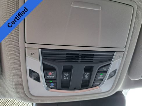 Used 2025 Acura RDX w/ Technology Package AWD/4WD image 17