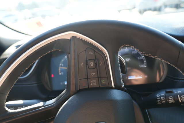 Used 2024 Jeep Grand Cherokee Altitude AWD/4WD image 28