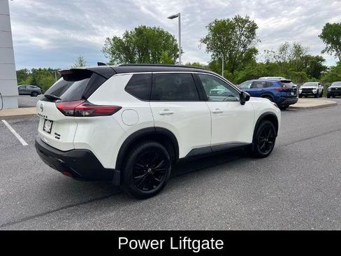 Certified 2023 Nissan Rogue SV w/ SV Premium B Package AWD/4WD image 17