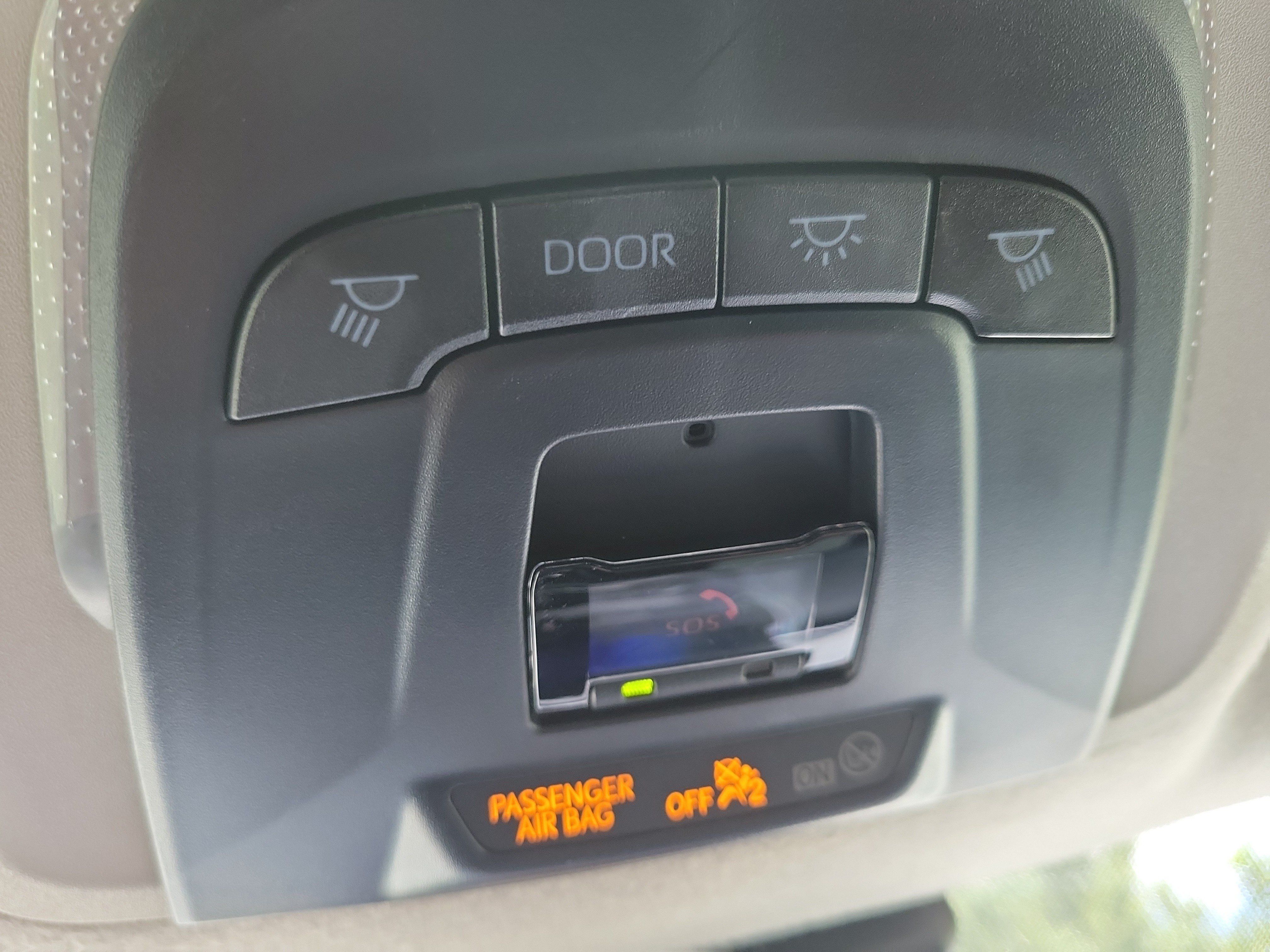 Used 2025 Toyota Corolla LE FWD image 27