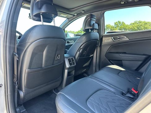 Certified 2025 Kia Sportage X-Line w/ Premium Package AWD/4WD image 19