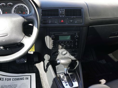 Used 2004 Volkswagen Jetta GLS image 42