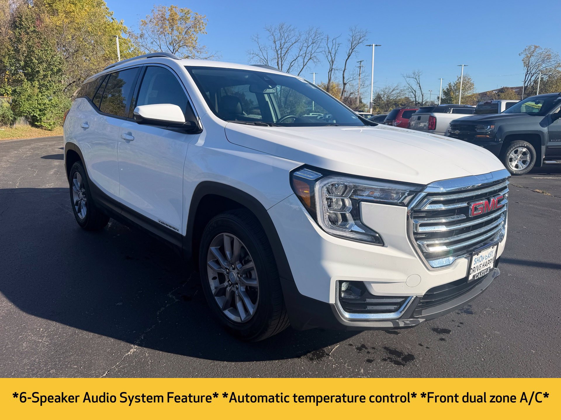 Used 2024 GMC Terrain SLT AWD/4WD image 5