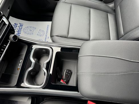 New 2026 Chevrolet Traverse LT image 34