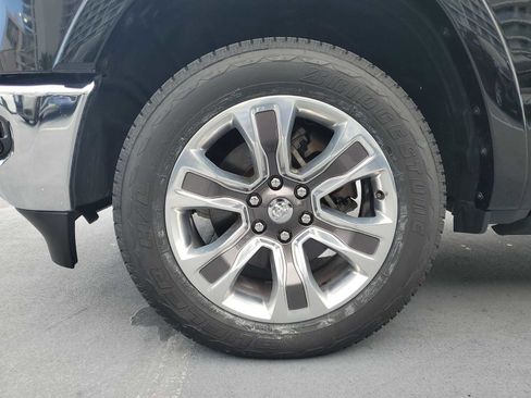 Used 2022 RAM 1500 Limited image 10